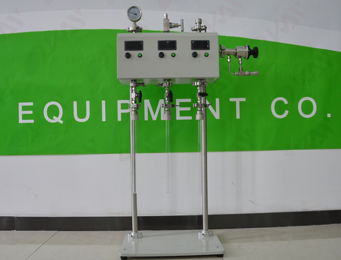 三工位玻璃管封口機.jpg 三工位玻璃管封口機.jpg