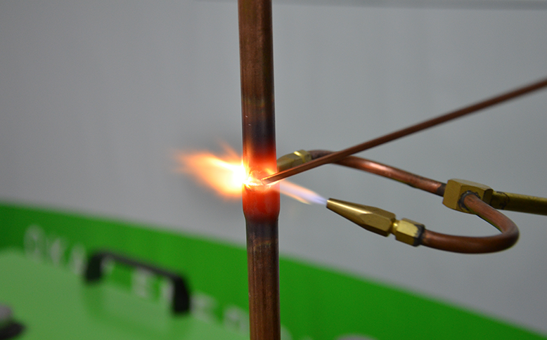 【教程】教你如何使用氫氧焰焊接空調(diào)銅管！