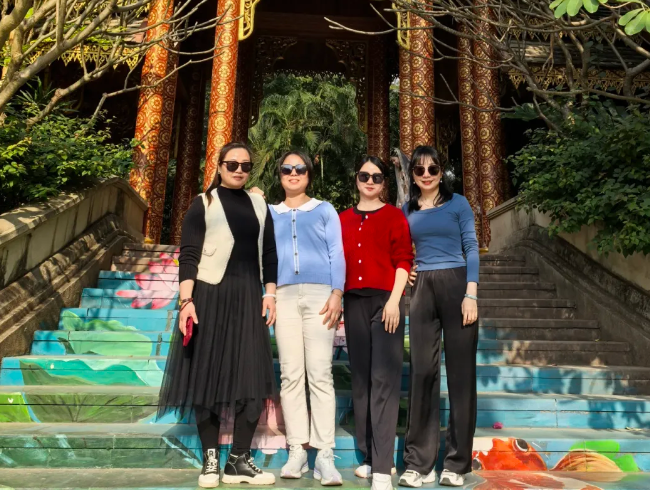 沃克能源西雙版納團(tuán)建.png 沃克能源西雙版納團(tuán)建.png