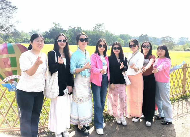 沃克能源西雙版納團(tuán)建.png 沃克能源西雙版納團(tuán)建.png